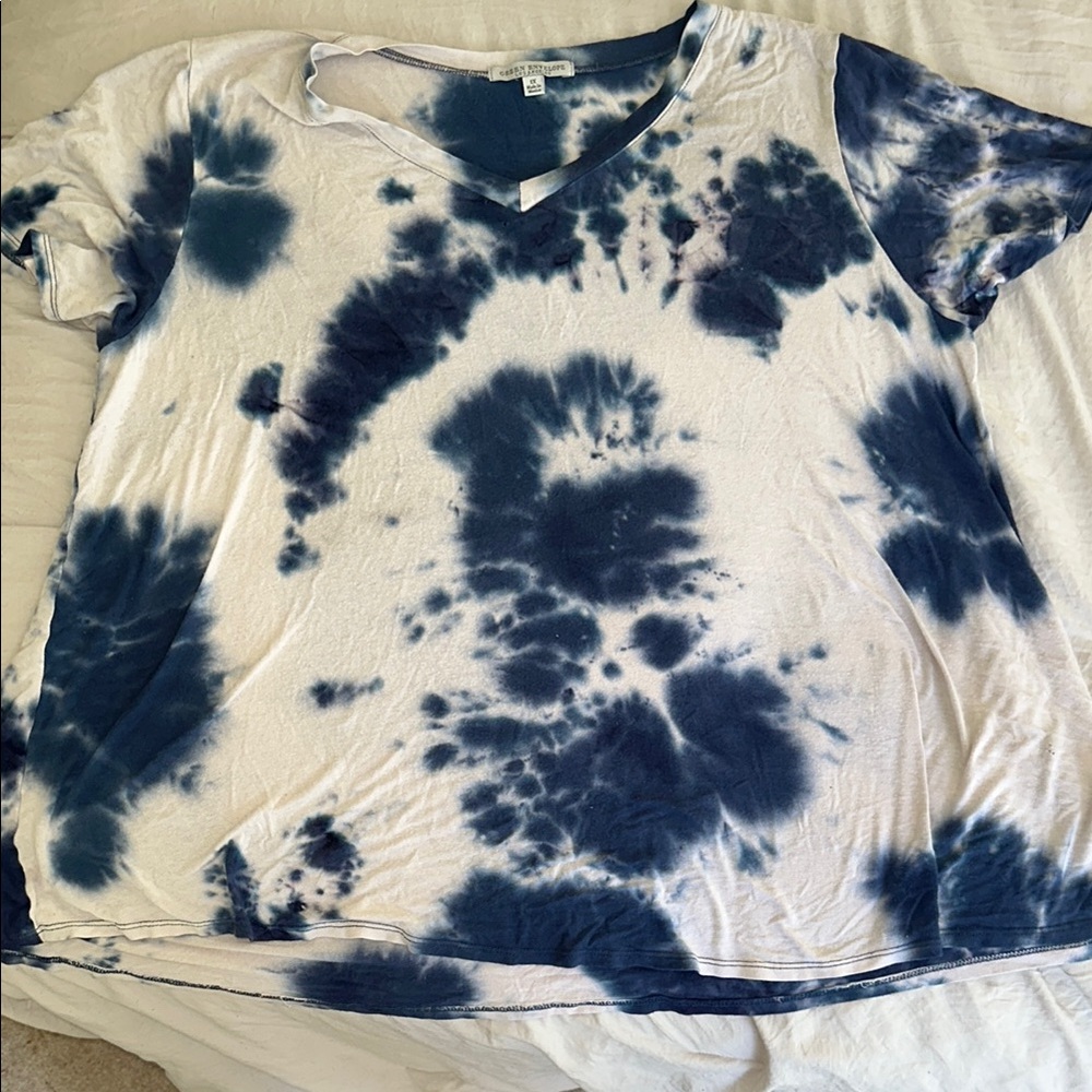 Green Envelope Size 1x Plus Size Top
